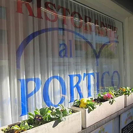 Hotel Ristorante Al Portico *